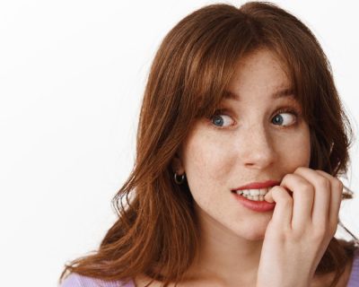 Does It Hurt to Whiten Teeth?